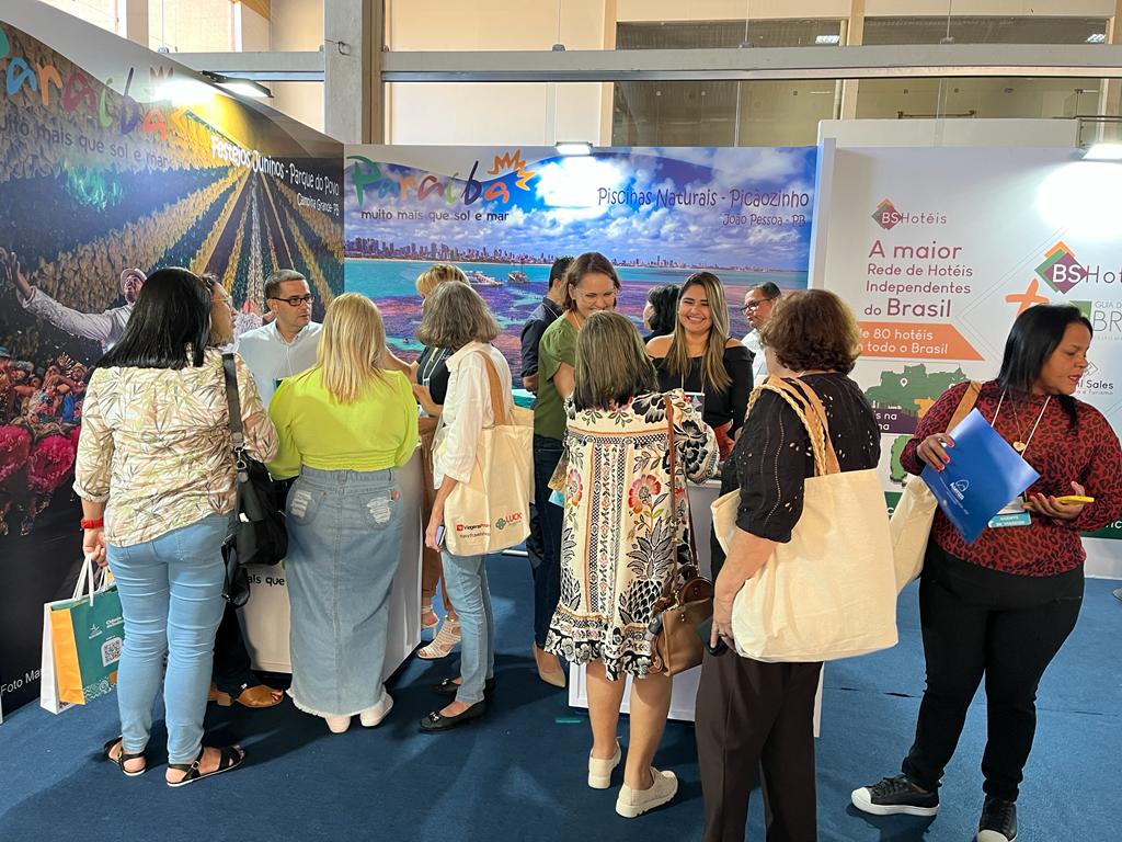 PBTur divulga roteiros da Paraíba para 800 agentes de viagens em evento realizado em Maceió