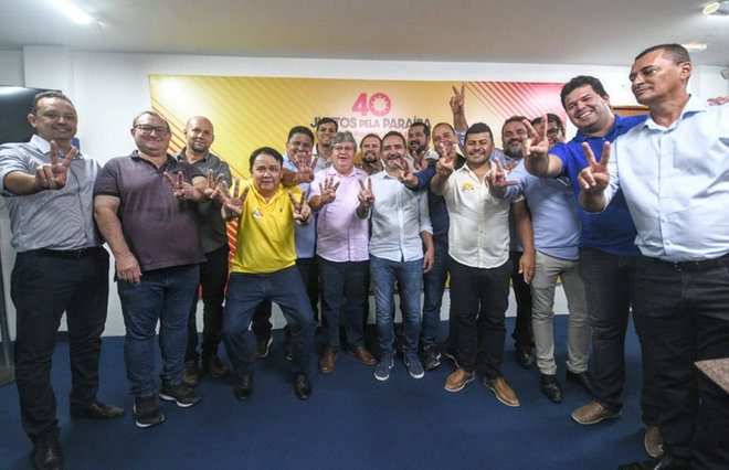 Em um único dia, João Azevêdo recebe 67 prefeitos em apoio à sua reeleição neste segundo turno