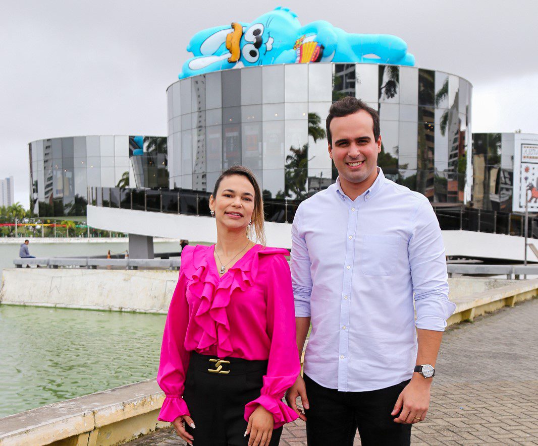 Sansão Gigante chega a Campina com chapéu e sanfona em ação do Governo do Estado e Mauricio de Sousa Produções
