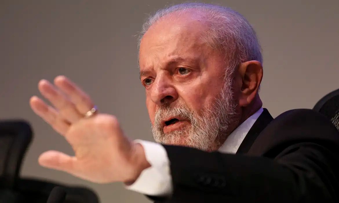 Lula acumula mais de três meses fora do Brasil em menos de 900 dias de mandato